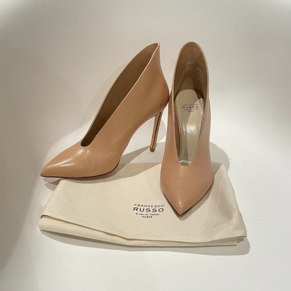 Francesco Russo Point-Toe Nude Pumps